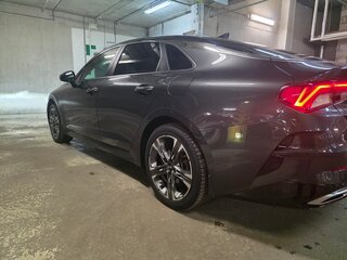2020 Kia K5 III, чёрный, 2050000 рублей, вид 2