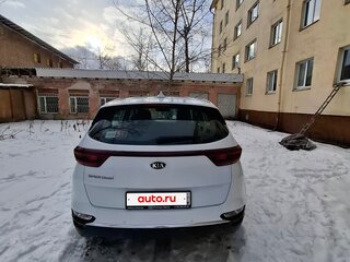 2021 Kia Sportage IV Рестайлинг, белый, 2800000 рублей, вид 3