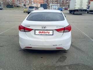 2012 Hyundai Elantra V (MD), белый, 750000 рублей, вид 5