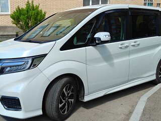 2021 Honda Stepwgn Spada V Рестайлинг, белый, 2250000 рублей, вид 1