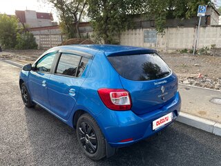 2014 Renault Sandero II, синий, 750000 рублей, вид 3