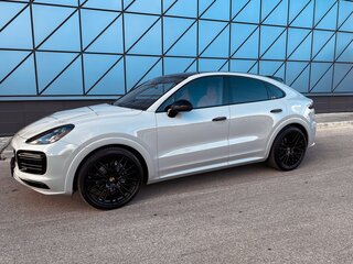 2021 Porsche Cayenne III, серый, 10800000 рублей, вид 3