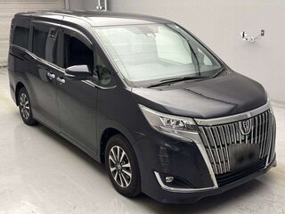 2021 Toyota Esquire I Рестайлинг, чёрный, 2000000 рублей, вид 2