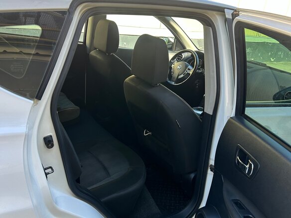 2010 Nissan Qashqai I Рестайлинг, белый, 970000 рублей - вид 10