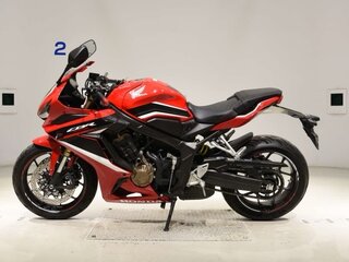 2021 Honda CBR 650R, красный, 739000 рублей, вид 1