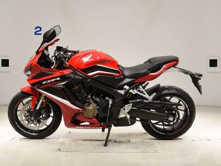 2021 Honda CBR 650R, красный, 739000 рублей, вид 1