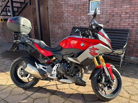 2021 BMW F 900 XR, красный, 1200000 рублей, вид 1