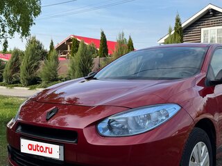 2010 Renault Fluence I, красный, 790000 рублей, вид 4