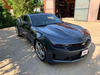 2022 Chevrolet Camaro VI Рестайлинг, серый, 3450000 рублей, вид 3