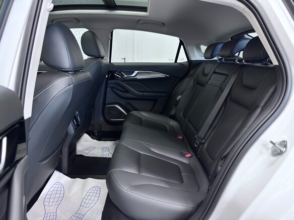 2024 FAW Bestune B70 I Рестайлинг, белый, 3603000 рублей - вид 7