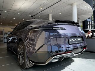 2026 Avatr 12, фиолетовый, 8590000 рублей, вид 4