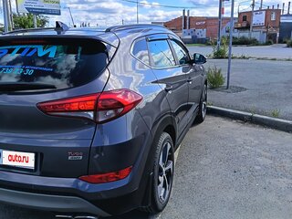 2016 Hyundai Tucson III, серый, 2050000 рублей, вид 3