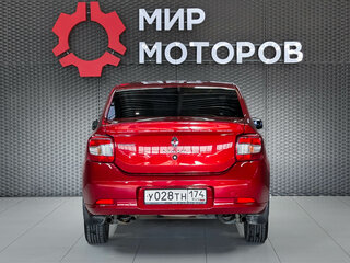 2014 Renault Logan II, красный, 750000 рублей, вид 5