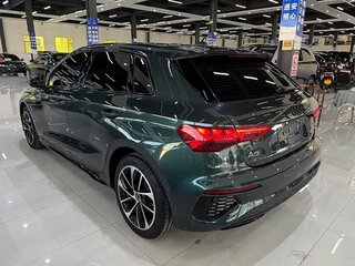 2022 Audi A3 Sportback 35 TFSI IV (8Y), зелёный, 2118000 рублей, вид 4
