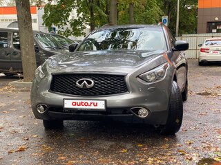 2017 Infiniti QX70, серый, 2100000 рублей, вид 2