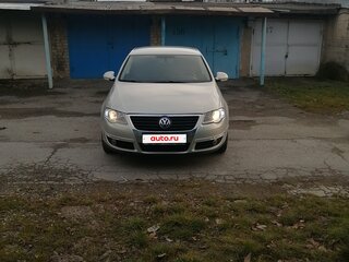 2010 Volkswagen Passat B6, серебристый, 715000 рублей, вид 4