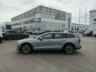 2025 Volvo V60 Cross Country II, серый, 8300000 рублей, вид 5