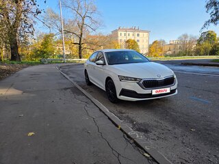2021 Skoda Octavia IV (A8), белый, 2080000 рублей, вид 3