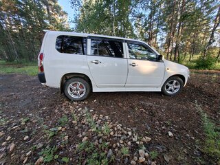 2006 Toyota Probox I, белый, 420000 рублей, вид 5