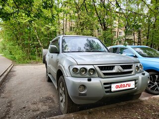 2004 Mitsubishi Pajero III Рестайлинг, серебристый, 680000 рублей, вид 1
