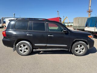 2012 Toyota Land Cruiser 200 Series Рестайлинг 1, чёрный, 2044720 рублей, вид 2