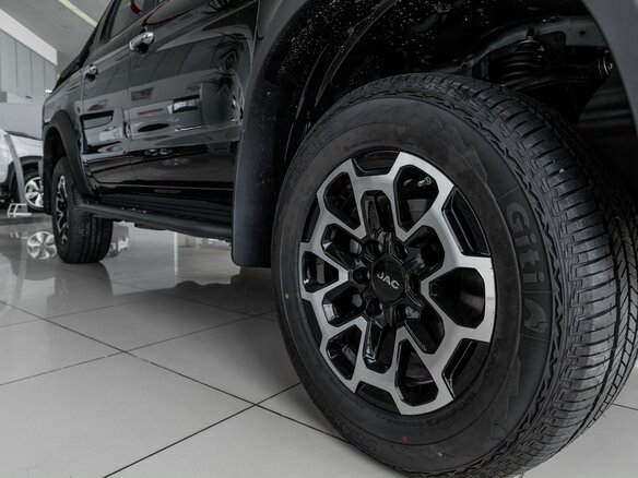 2026 JAC T9, чёрный, 3719000 рублей - вид 1
