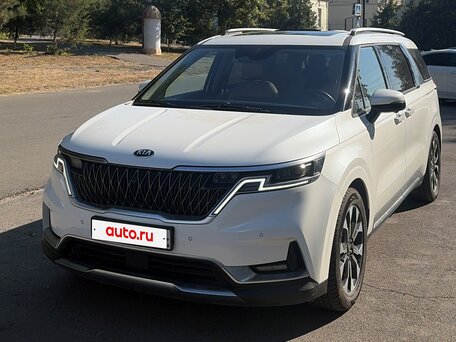 2021 Kia Carnival IV, белый, 3900000 рублей, вид 1