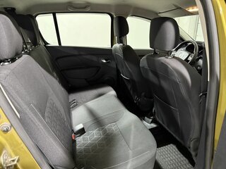 2014 Renault Sandero Stepway II, зелёный, 799800 рублей, вид 4