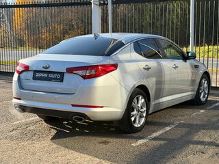 2013 Kia Optima III Рестайлинг, серебристый, 1399000 рублей, вид 4