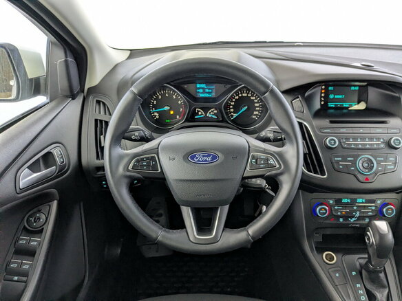 2017 Ford Focus III Рестайлинг, белый, 1550000 рублей - вид 20