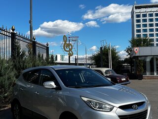 2015 Hyundai ix35 I Рестайлинг, серебристый, 1180000 рублей, вид 1