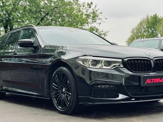 2019 BMW 5 серии 540d xDrive VII (G30/G31/G38), чёрный, 5500000 рублей, вид 4