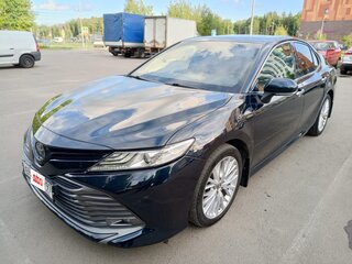 2019 Toyota Camry VIII (XV70), синий, 2300000 рублей, вид 3