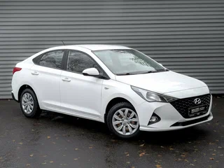 2022 Hyundai Solaris II Рестайлинг, белый, 1545000 рублей, вид 3