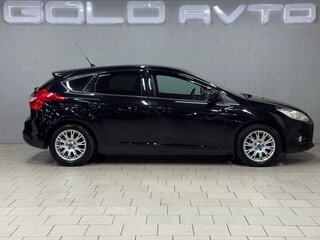 2011 Ford Focus III, чёрный, 680000 рублей, вид 4