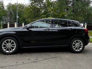 2014 Mercedes-Benz GLA 200 I (X156), чёрный, 2500000 рублей, вид 2