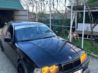 1996 BMW 3 серии 320i III (E36), чёрный, 270000 рублей, вид 1