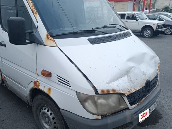 2001 Mercedes-Benz Sprinter, белый, 400000 рублей - вид 1