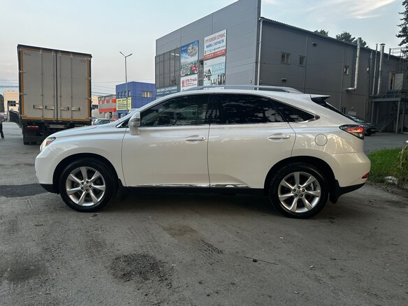2010 Lexus RX 350 III, белый, 2120000 рублей - вид 6