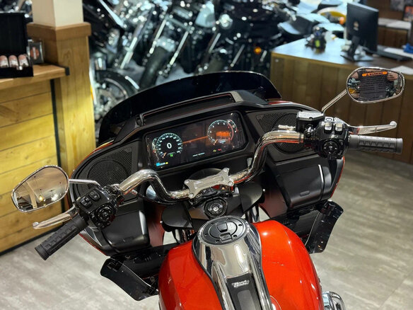 2024 Harley-Davidson Road Glide, красный, 3600000 рублей - вид 7