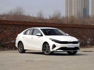 2026 Kia K3 II (China Market) Рестайлинг, белый, 1710000 рублей, вид 2