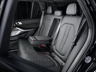 2025 BMW X5 M Competition III (F95) Рестайлинг, чёрный, 31785100 рублей, вид 4