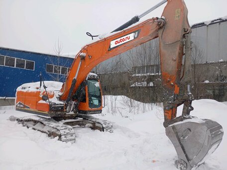 2022 Doosan DX200, красный, 6658000 рублей, вид 2