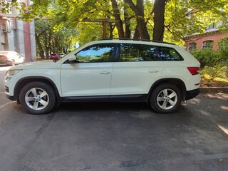 2018 Skoda Kodiaq I, белый, 1800000 рублей, вид 5