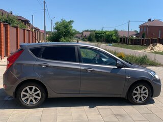 2011 Hyundai Solaris I, серый, 469000 рублей, вид 5