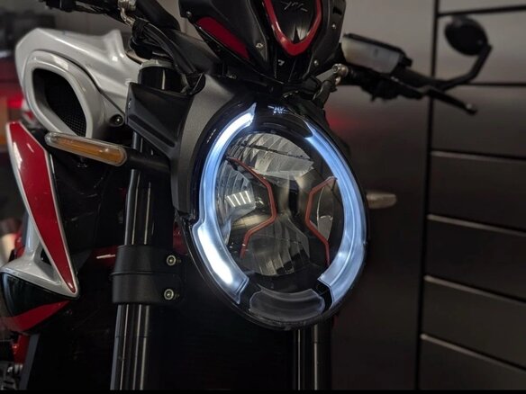 2021 MV Agusta Dragster 800, серый, 1700000 рублей - вид 11