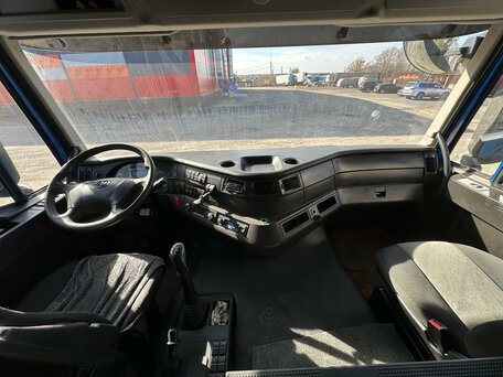 2023 IVECO-Hongyan 6x4 (CQ4256), синий, 3084055 рублей, вид 5