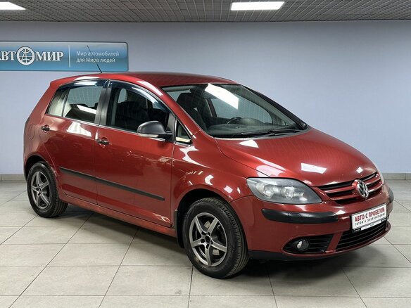 2007 Volkswagen Golf Plus I, красный, 585000 рублей - вид 23