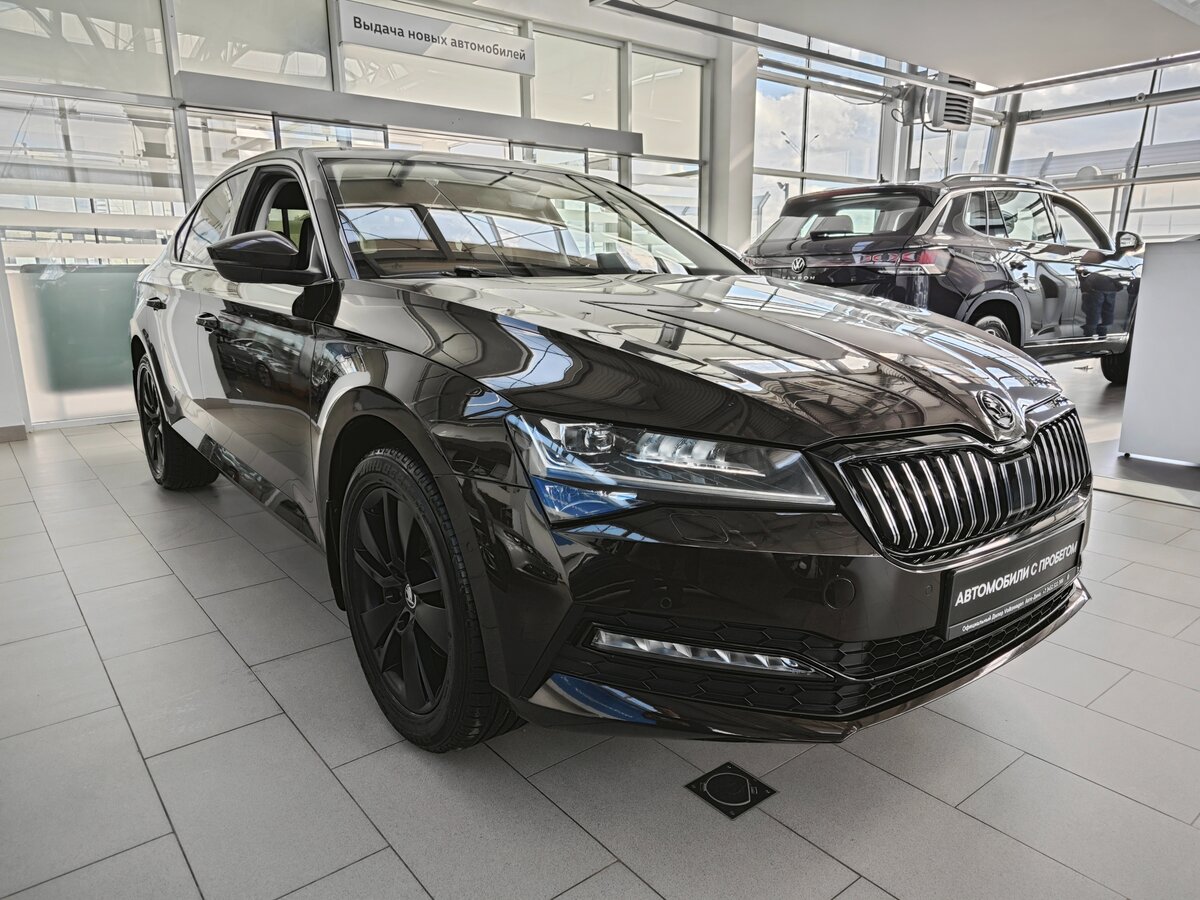 Открыть фотографии: Skoda Superb III Рестайлинг