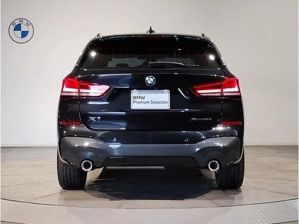2022 BMW X1 18d xDrive II (F48) Рестайлинг, чёрный, 2462069 рублей - вид 4